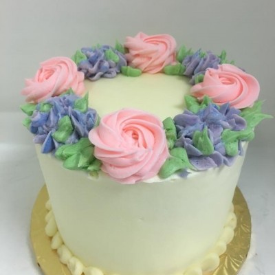 Vintage Floral Wreath 6" Cake serves 6-8