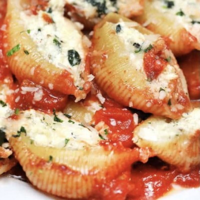 Spinach & Ricotta Stuffed Shells
